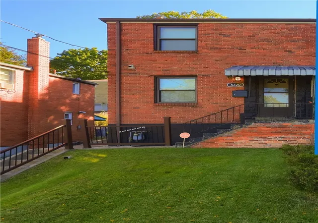 Photo 2 of Townhouse for sale at 4320 Coleridge St, Morningside, PA 15201 | MLS# 1777821 | Listing updated on 2026-10-07
