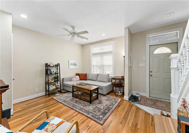 Photo 3 of Sale Pending at 127 131 Kearsarge St, Mt Washington, PA 15211 | MLS# 1776999 | Listing updated on 2026-10-09