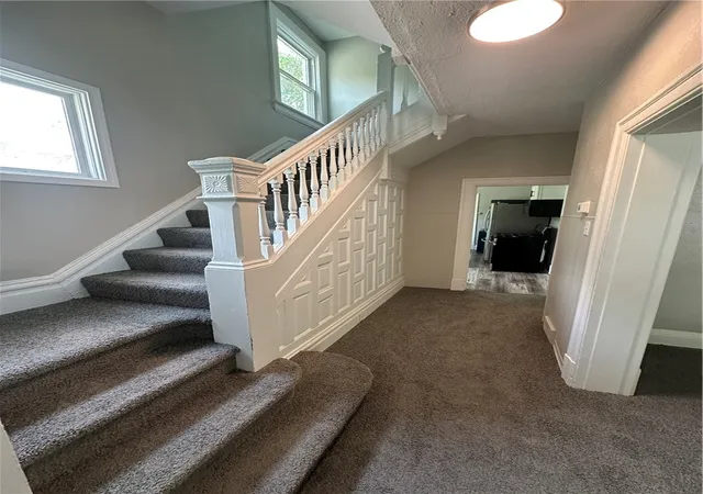 Photo 3 of Single family home for sale at 633 Tingley, Bellevue, PA 15202 | MLS# 1777948 | Listing updated on 2026-10-07