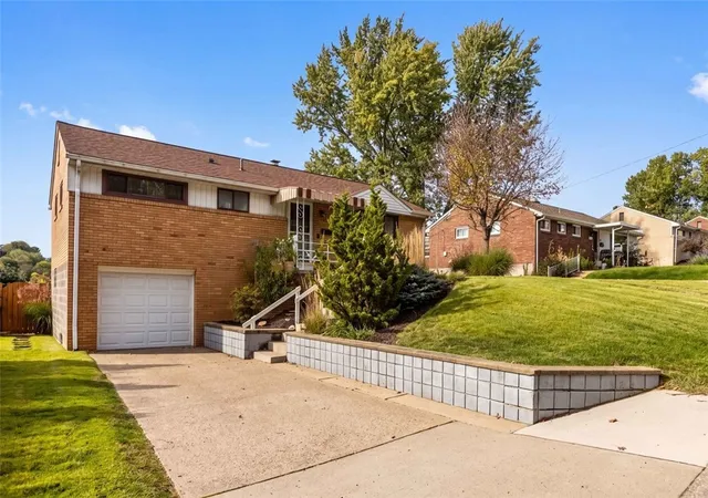 Photo 1 of Sale Pending at 330 Saratoga, Pleasant Hills, PA 15236 | MLS# 1777435 | Listing updated on 2026-10-11
