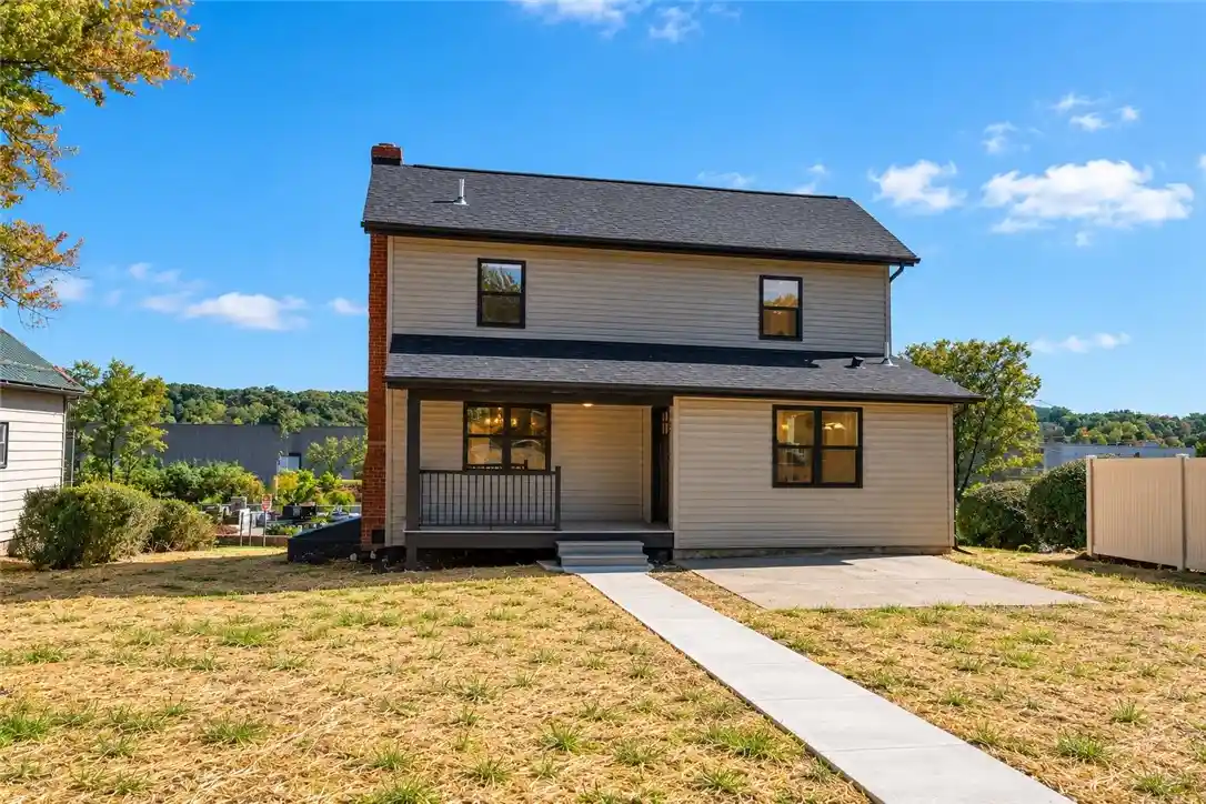 Photo 1 of Single family home for sale at 511 N 4th Street, Youngwood, PA 15697 | MLS# 1777874 | Listing updated on 2026-10-24