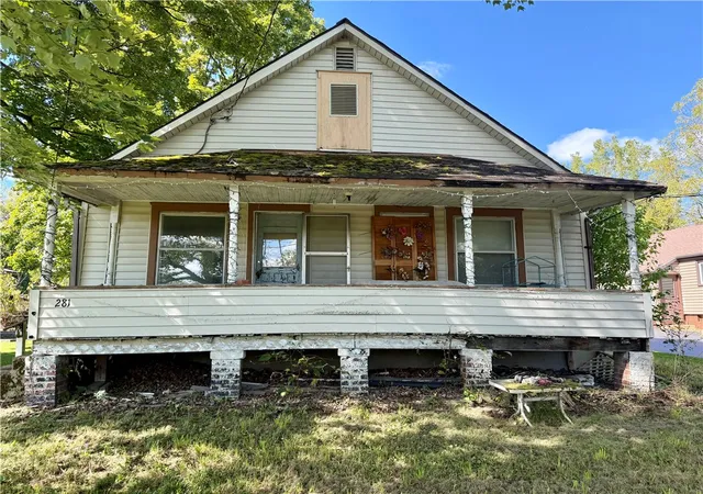 Photo 1 of Single family home for sale at 281 Rich Ave, Mahoning Twp, PA 16132 | MLS# 1778003 | Listing updated on 2026-10-07