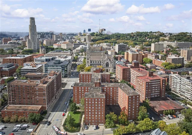 Photo 3 of Condo for sale at 4601 5th #521, Oakland, PA 15213 | MLS# 1777995 | Listing updated on 2026-10-07
