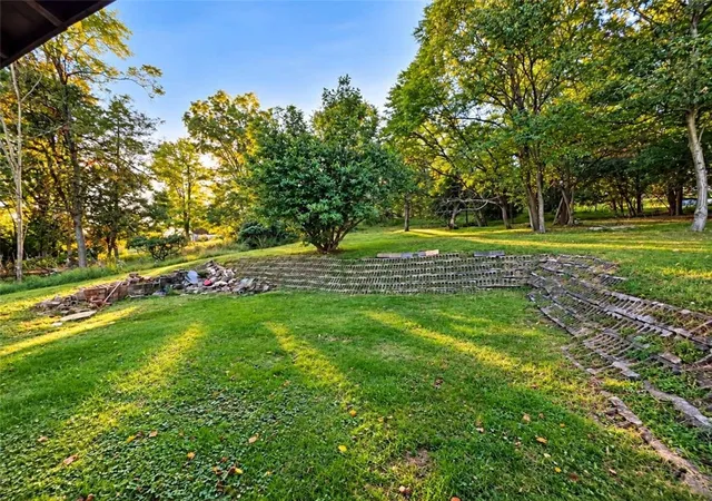 Photo 2 of Single family home for sale at 601 7th Street Ext, New Kensington, PA 15068 | MLS# 1777607 | Listing updated on 2026-10-07