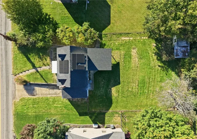 Photo 2 of Single family home for sale at 118 Marzolf Rd Ext, Pittsburgh, PA 15209 | MLS# 1778068 | Listing updated on 2026-10-07