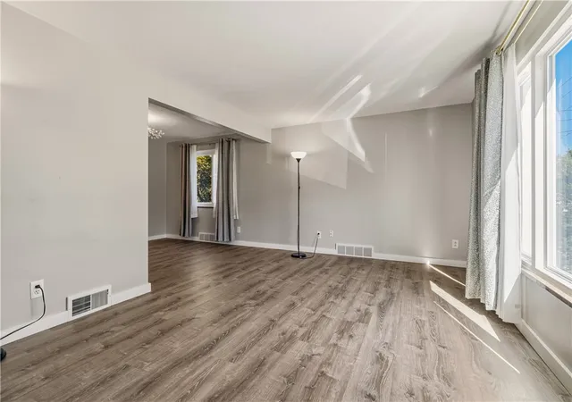 Photo 3 of Multi family home for sale at 98 Poplar Dr, Mt Lebanon, PA 15228 | MLS# 1778162 | Listing updated on 2026-10-10