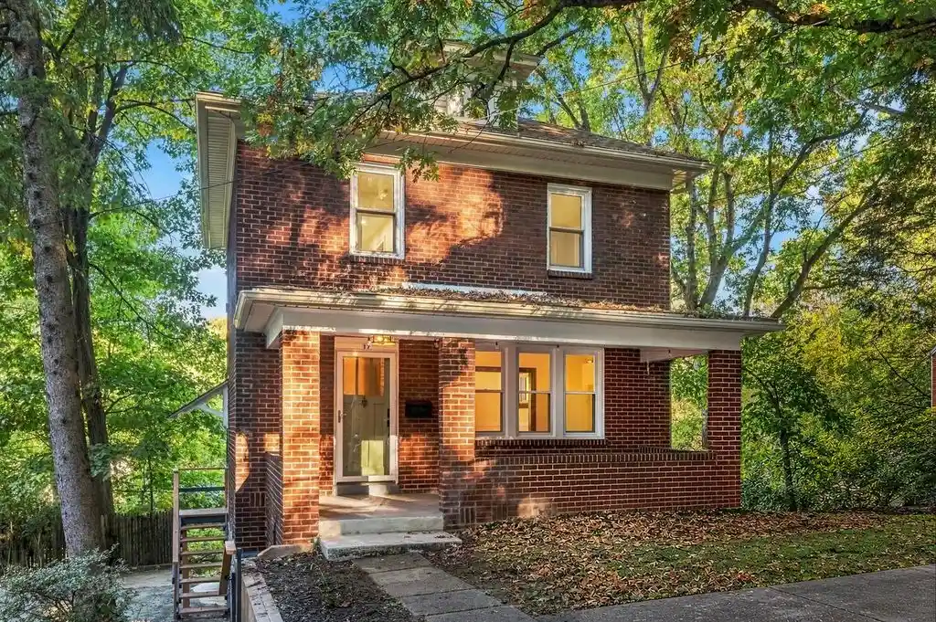 Photo 1 of Single family home for sale at 17 Wilkins, Forest Hills Boro, PA 15221 | MLS# 1778972 | Listing updated on 2026-10-25