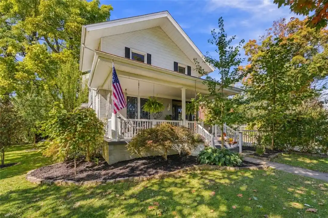 Single family home for sale at 4908 Interboro Ave, Lincoln Place, PA 15207 | MLS# 1779008