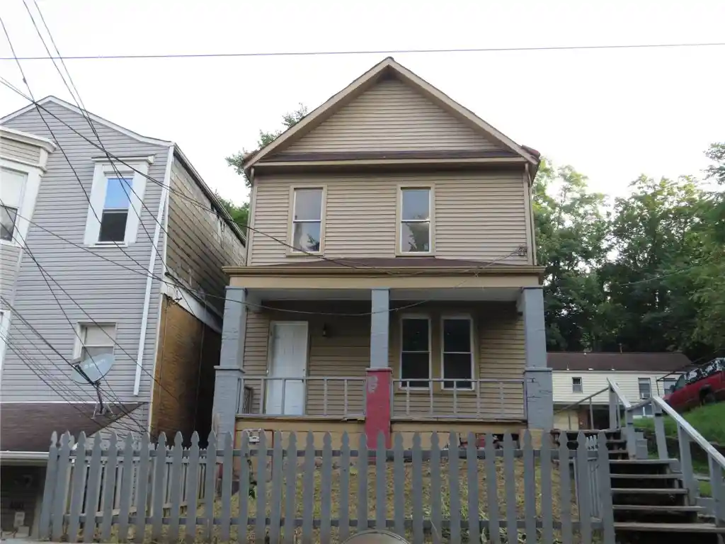 Single family home for sale at 1013 Oak Ave, Turtle Creek, PA 15145 | MLS# 1779989