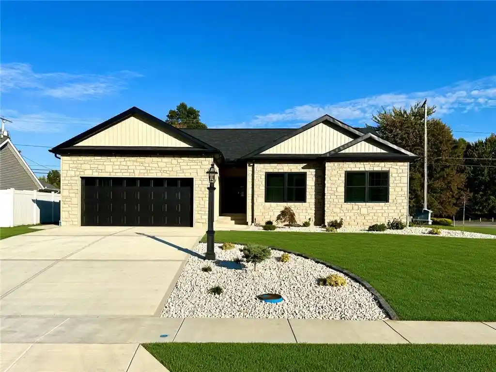 Single family home for sale at 2970 Green Leaf Crt, Neshannock Twp, PA 16105 | MLS# 1780016