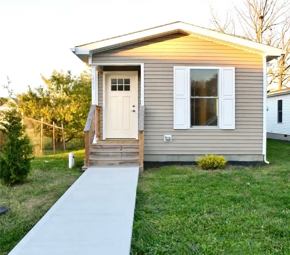 Photo 1 of Manufactured home for sale at 453 Motheral Ave, Monessen, PA 15062 | MLS# 1780049 | Listing updated on 2026-10-29