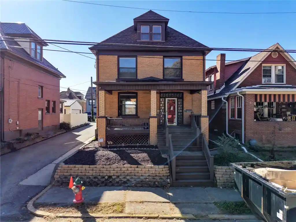 Single family home for sale at 1123 Highland St, Tarentum, PA 15084 | MLS# 1780084