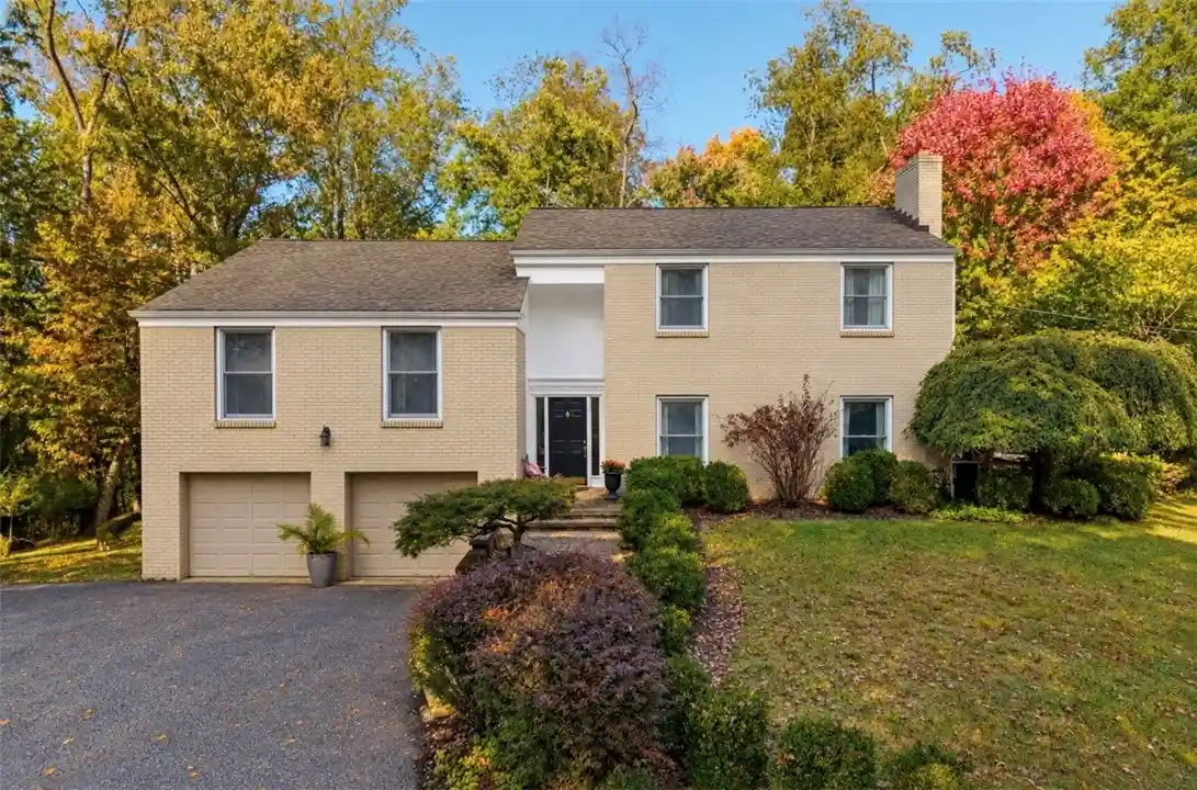 Photo 1 of Single family home for sale at 306 Sycamore Rd, Edgeworth, PA 15143 | MLS# 1780415 | Listing updated on 2026-10-28