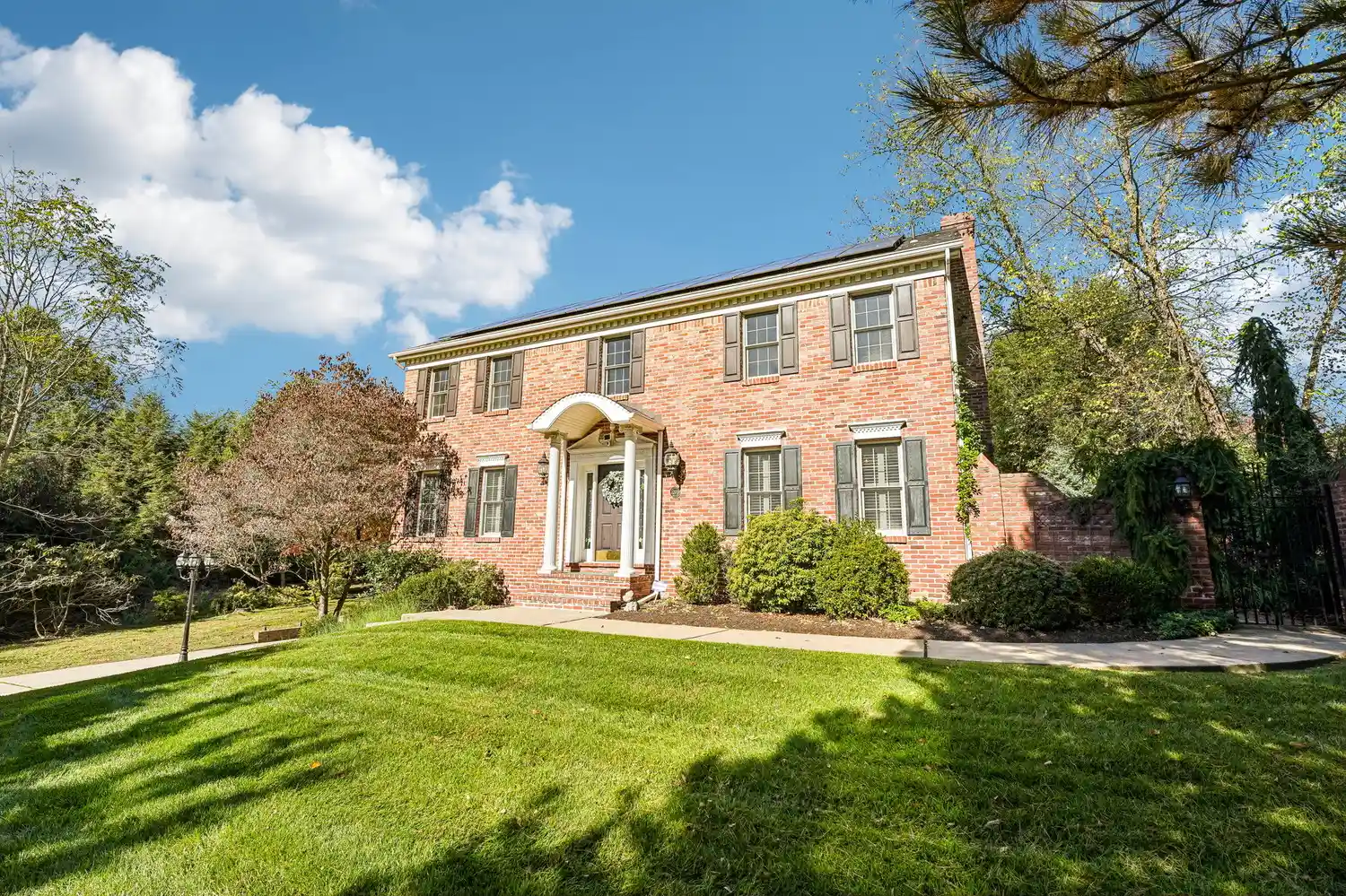 Single family home for sale at 2779 Clearview Rd, Hampton, PA 15101 | MLS# 1780545