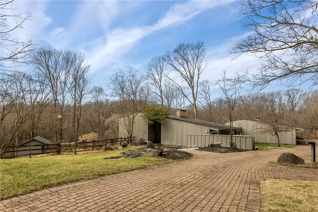 Single family home for sale at 112 Wynnwood Dr, Fox Chapel, PA 15215 | MLS# 1780577