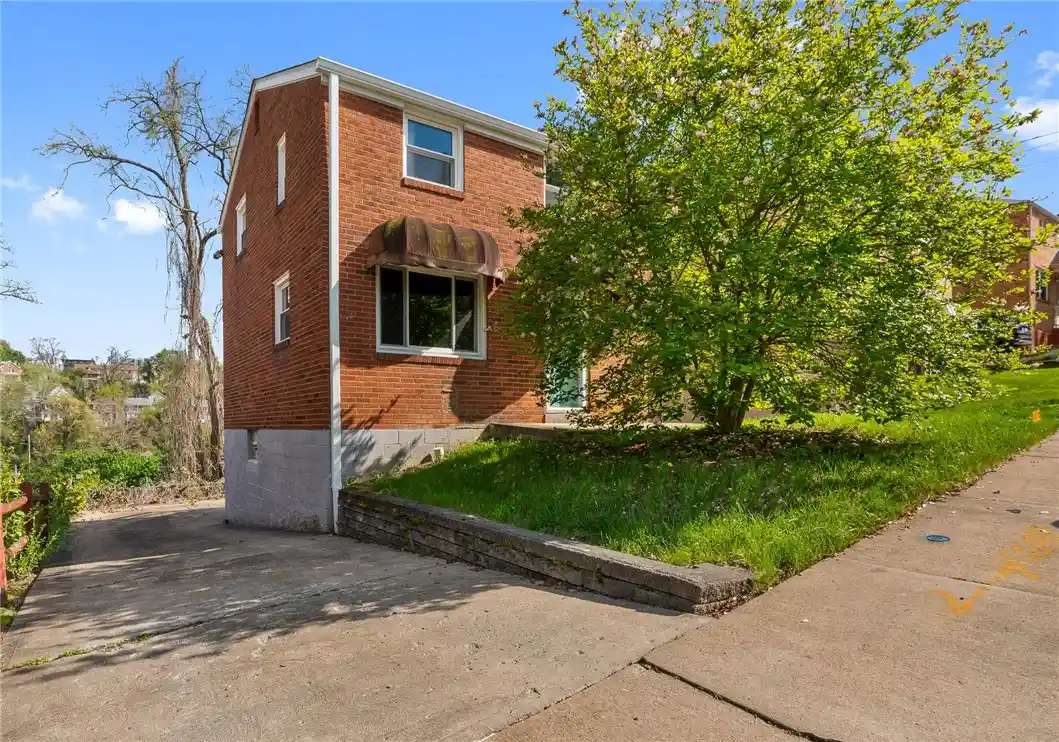 Photo 1 of Single family home for sale at 2703 Philadelphia Ave, Dormont, PA 15216 | MLS# 1780605 | Listing updated on 2026-10-23