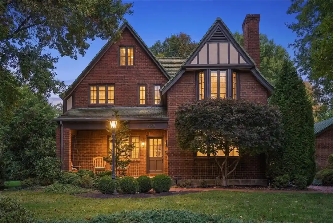 Photo 1 of Single family home for sale at 625 Bank St, Bridgeville, PA 15017 | MLS# 1780345 | Listing updated on 2026-10-29