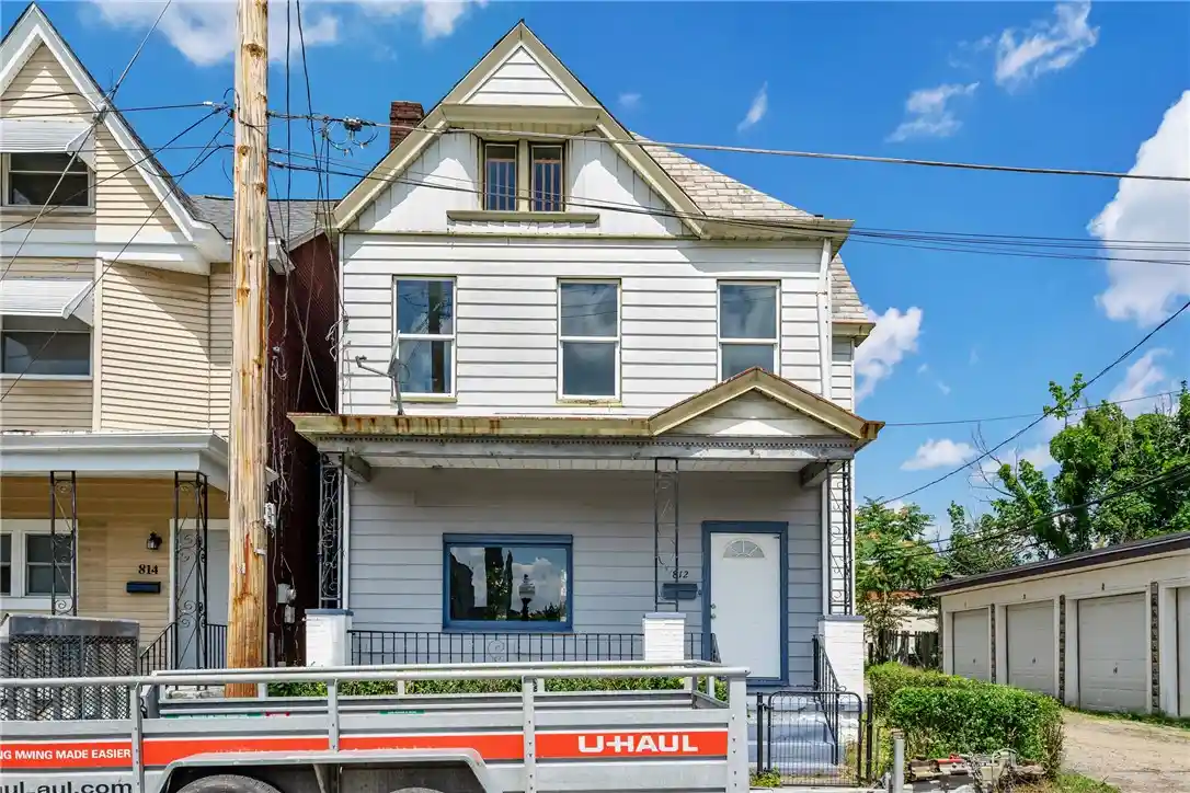 Photo 1 of Single family home for sale at 812 Ernie St, Elliott, PA 15220 | MLS# 1780643 | Listing updated on 2026-10-24
