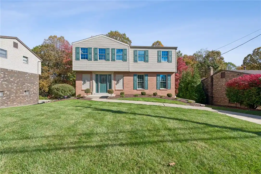Photo 1 of Single family home for sale at 624 Sandy Hl Rd, Manor, PA 15642 | MLS# 1780752 | Listing updated on 2026-10-26