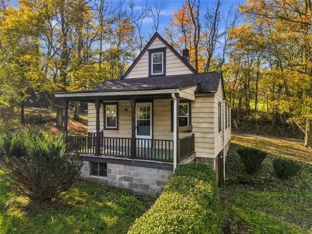 Photo 1 of Sale Pending at 2411 Brandt School Rd, Franklin Park, PA 15237 | MLS# 1780772 | Listing updated on 2026-10-28