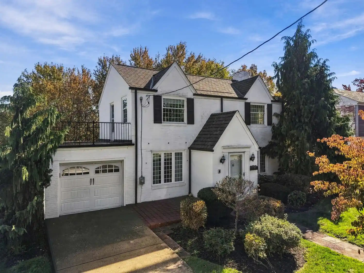 Photo 1 of Single family home for sale at 114 Conewanta Rd, Upper St Clair, PA 15241 | MLS# 1780788 | Listing updated on 2026-10-30