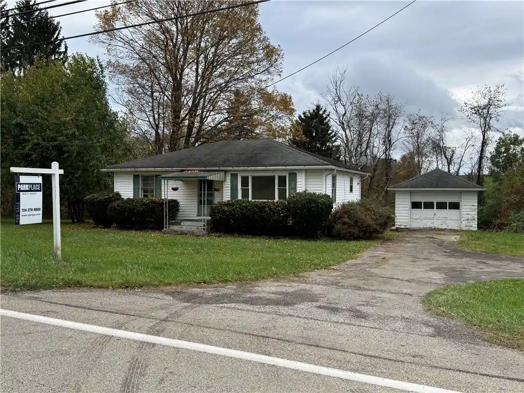 Photo 1 of Single family home for sale at 1963 South 88 Rd, Greensboro, PA 15338 | MLS# 1780945 | Listing updated on 2026-10-27