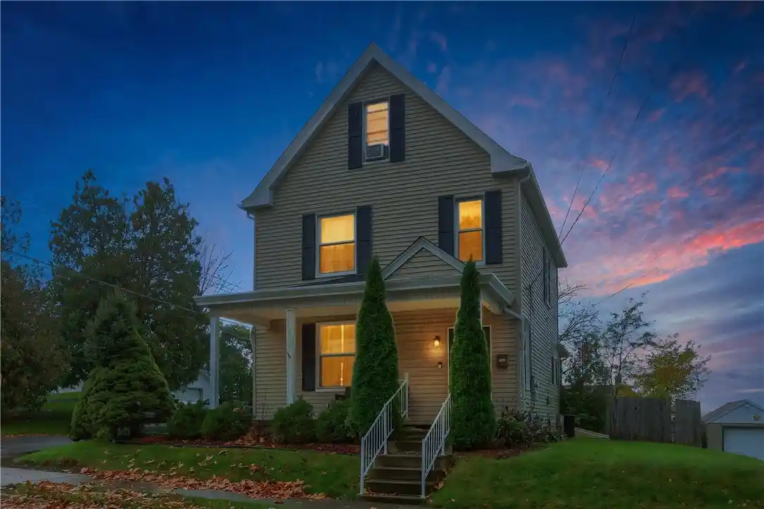 Single family home for sale at 1620 Huron Ave, New Castle, PA 16101 | MLS# 1781021