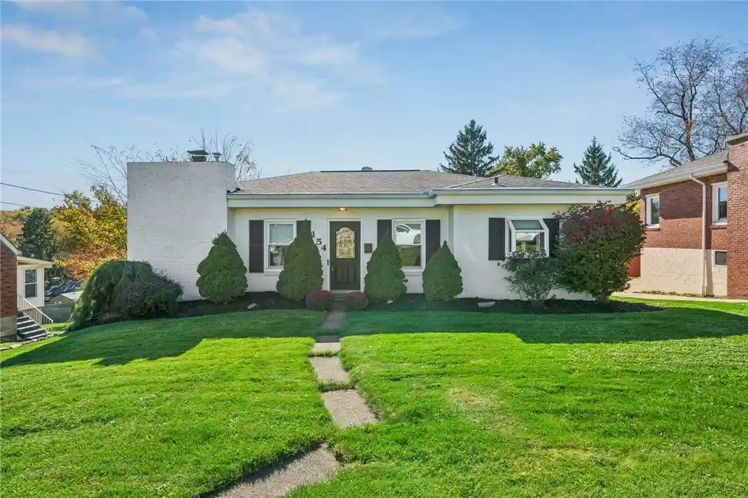 Photo 1 of Single family home for sale at 154 Highland Rd, Bethel Park, PA 15102 | MLS# 1780986 | Listing updated on 2026-10-27