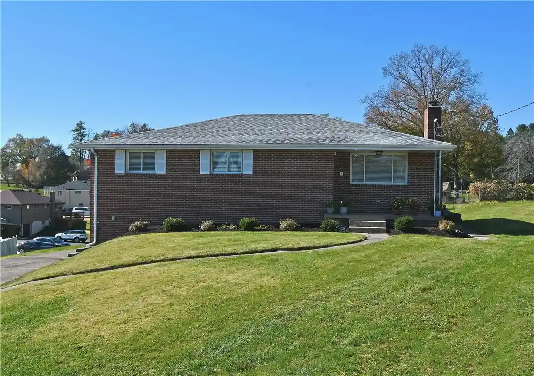 Single family home for sale at 350 Jenny Lynn Dr, Moon/Crescent Twp, PA 15108 | MLS# 1781046