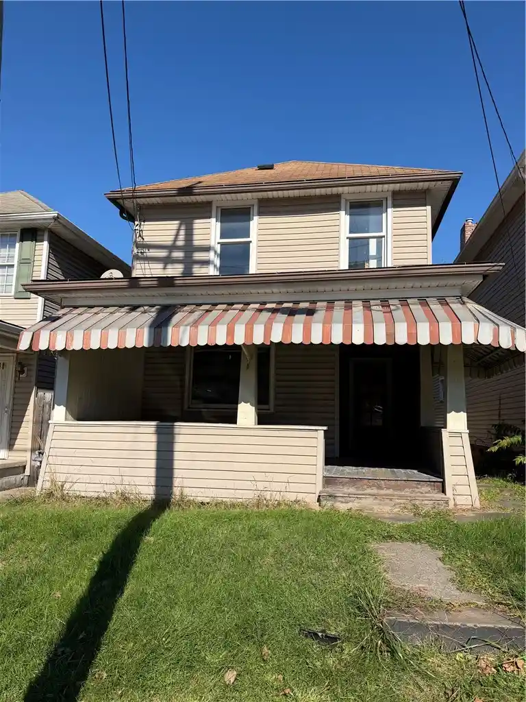 Single family home for sale at 131 Sherman Ave, Vandergrift, PA 15690 | MLS# 1781067
