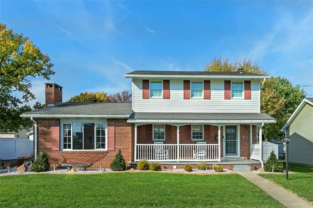 Single family home for sale at 218 E Tacoma Ave, Latrobe, PA 15650 | MLS# 1780952 | Listing updated on 2026-10-28