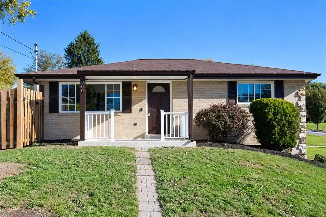 Single family home for sale at 900 Sycamore St, City of Washington, PA 15301 | MLS# 1781134