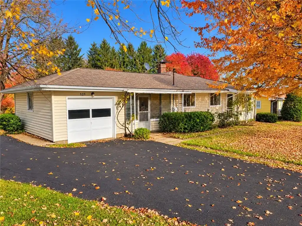 Single family home for sale at 121 Randy Dr, Twp of But SE, PA 16002 | MLS# 1781184