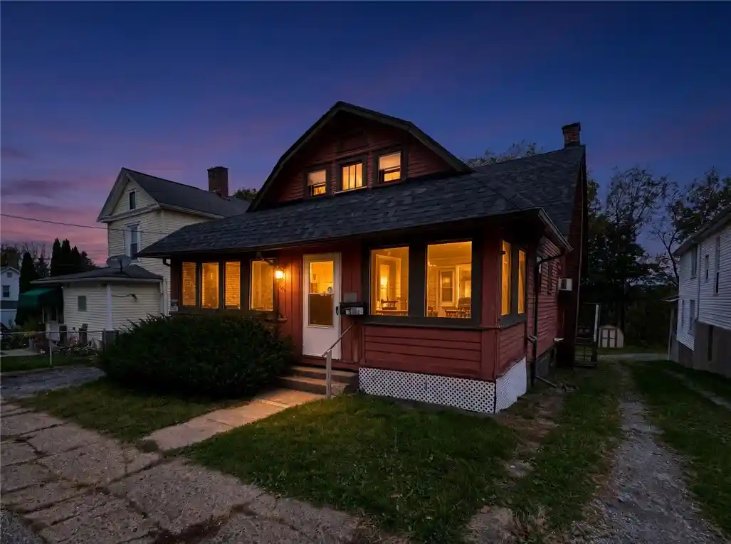 Photo 1 of Single family home for sale at 1945 Morris St, South New Castle Boro, PA 16102 | MLS# 1781062 | Listing updated on 2026-10-29