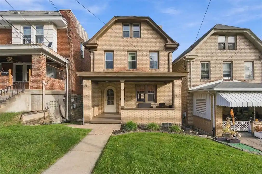 Single family home for sale at 115 E Garden Rd, Brentwood, PA 15227 | MLS# 1781140