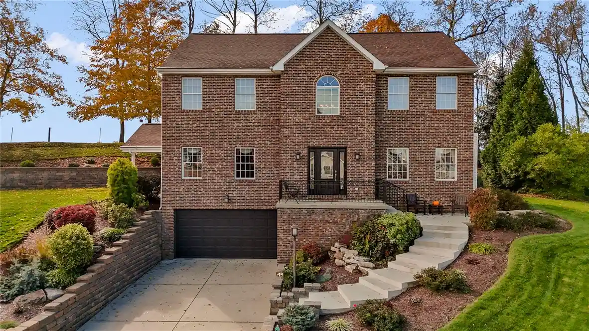 Single family home for sale at 136 Lake Colony Dr, Peters Twp, PA 15367 | MLS# 1781152
