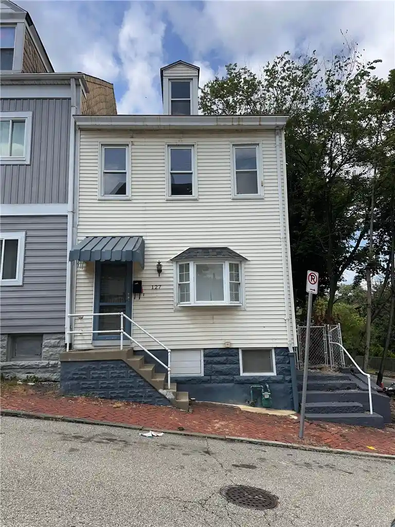 Single family home for sale at 127 Fountain St, Central North Side, PA 15212 | MLS# 1781349