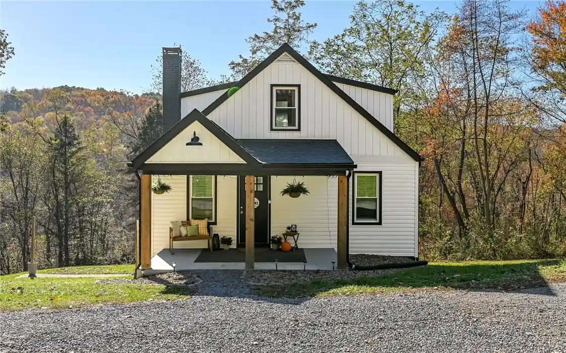 Single family home for sale at 135 Grandview Rd, North Sewickley Twp, PA 16117 | MLS# 1781391