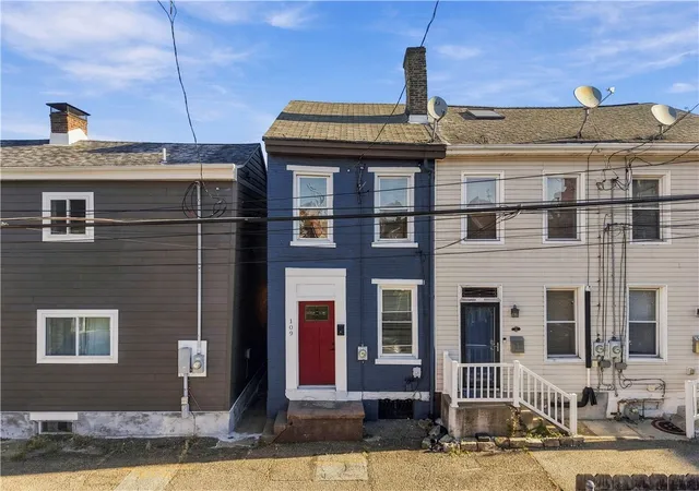Photo 1 of Single family home for sale at 109 43rd 1/2 St, Lawrenceville, PA 15201 | MLS# 1779852 | Listing updated on 2026-10-30