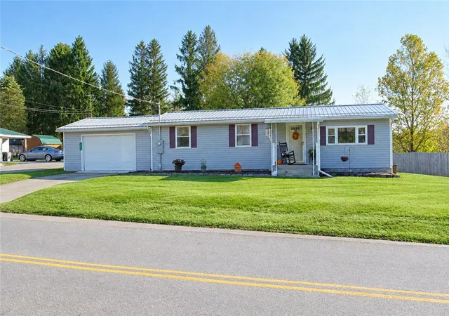 Single family home for sale at 331 Redstone Furnace Rd, South Union Twp, PA 15401 | MLS# 1781412