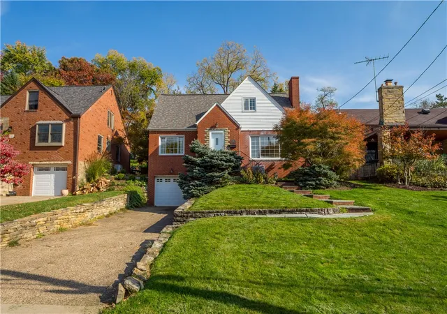 Single family home for sale at 167 Markham Dr, Mt Lebanon, PA 15228 | MLS# 1781232