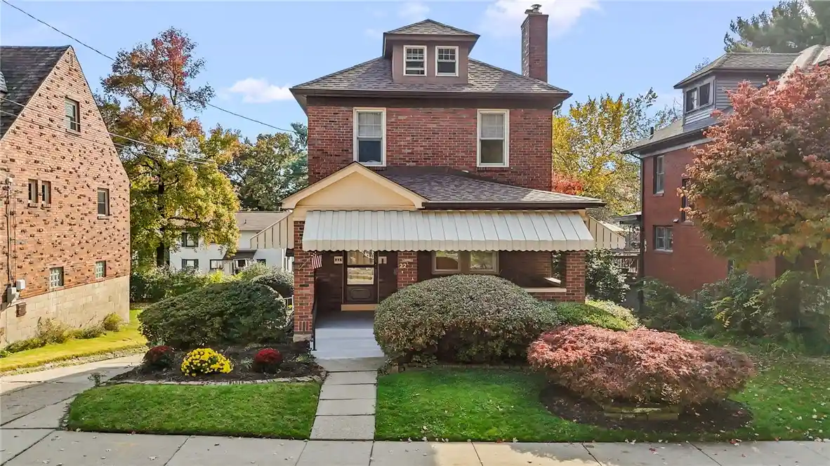Photo 1 of Single family home for sale at 22 Catalpa Pl, Mt Lebanon, PA 15228 | MLS# 1781158 | Listing updated on 2026-10-30