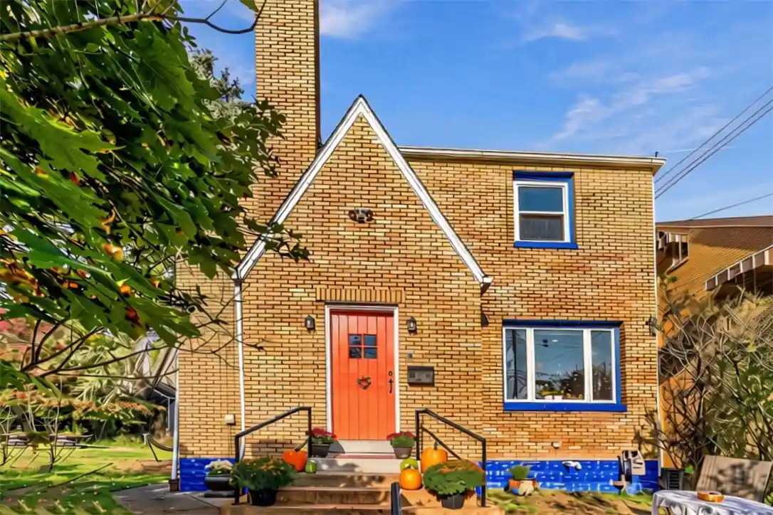 Photo 1 of Single family home for sale at 3751 Merle St, Pittsburgh, PA 15204 | MLS# 1781084 | Listing updated on 2026-10-30