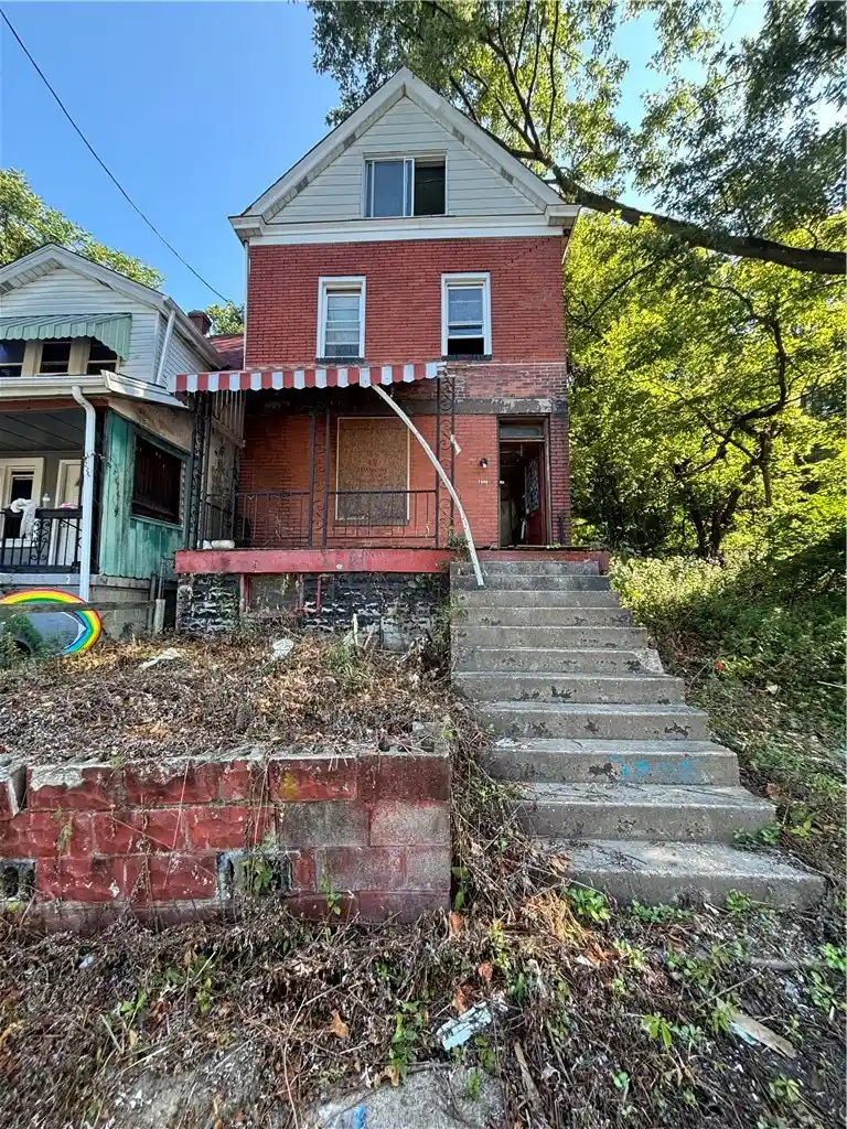 Photo 1 of Single family home for sale at 7305 Lemington Ave, Lincoln Larimer, PA 15235 | MLS# 1781526 | Listing updated on 2026-10-30