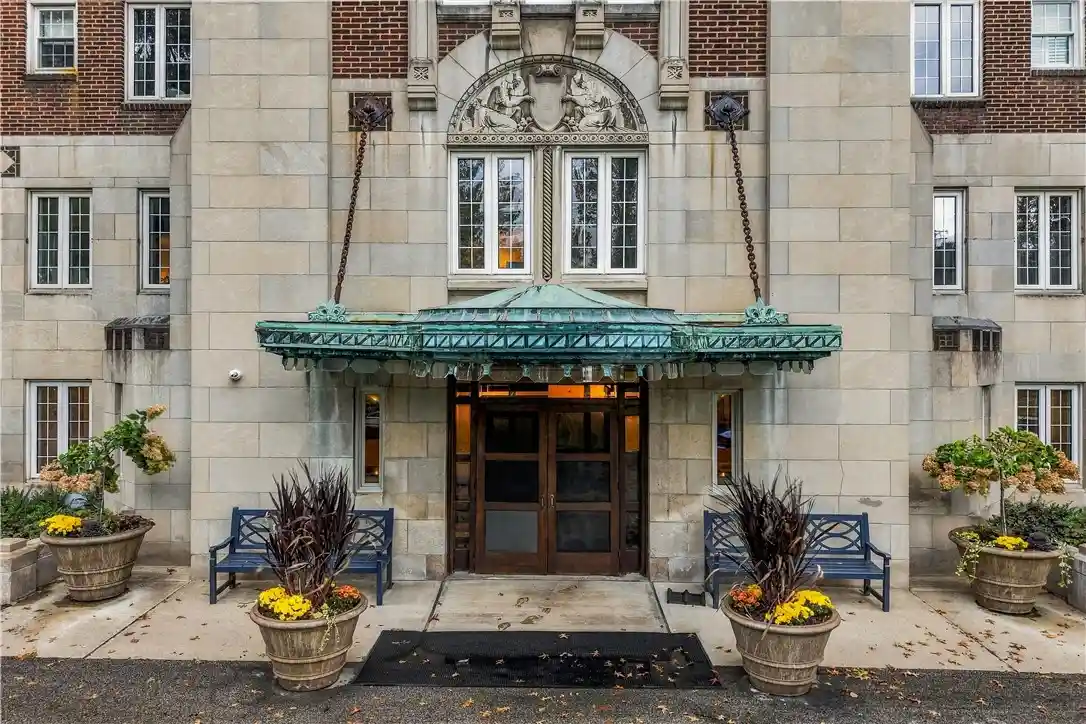 Condo for sale at 5023 Frew St, Squirrel Hill, PA 15213 | MLS# 1781533
