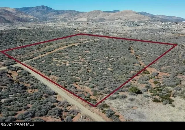 8th image of 0 Thoroughbred/branding Iron, Mayer, AZ 86333 | MLS# 1037684
