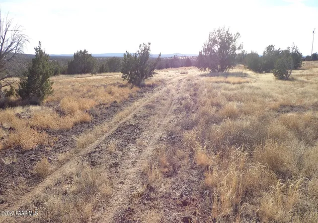9th image of 00 N Trackside Trail 211 Ln, Ash Fork, AZ 86320 | MLS# 1055630