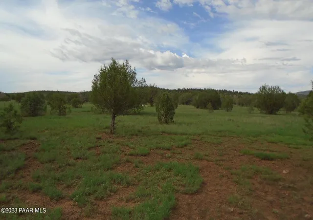 2nd image of 1802 Cumberland Rd, Ash Fork, AZ 86320 | MLS# 1055654