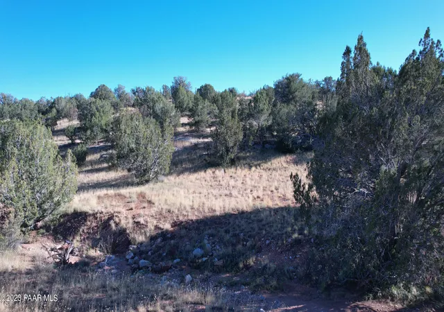 Land for sale at 30863 W Basconia Rd, Seligman, AZ 86337 | MLS# 1055796
