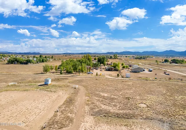 Photo 4 of Land for sale at 25375 N Feather Mountain Road Lot C, Paulden, AZ 86334 | MLS# 1059852 | Listing updated on 2026-10-01